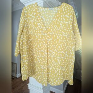 Women's blouse